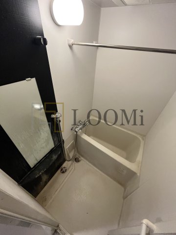 バス・シャワールーム　エスリード難波グレイス　バスルーム