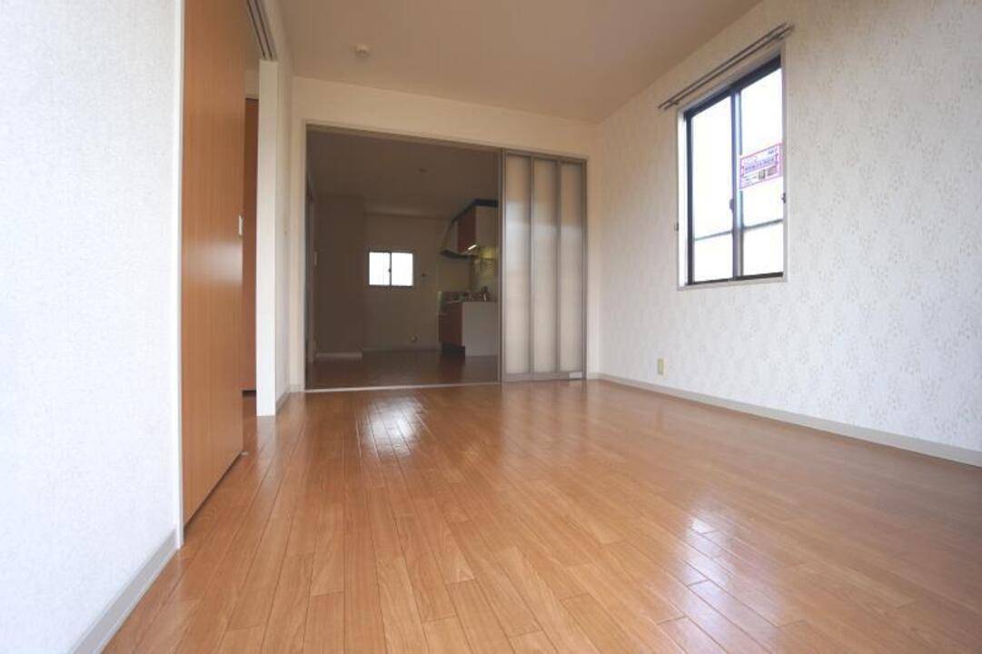 居室・リビング　リビング