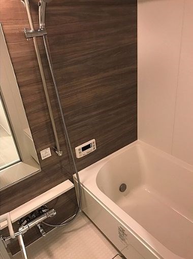 バス・シャワールーム