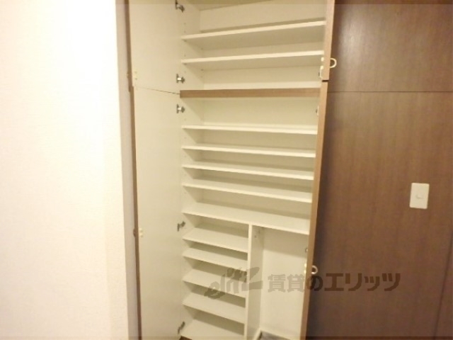 収納　下駄箱