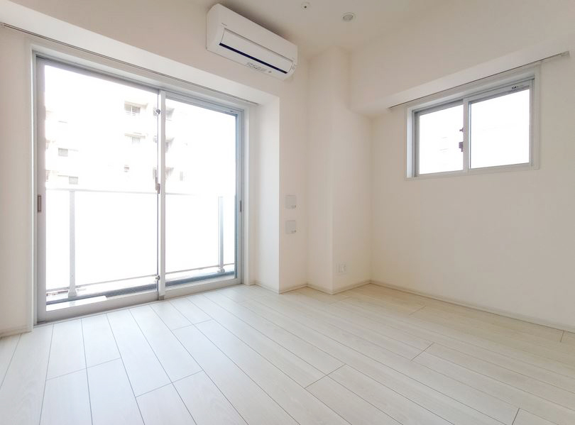 居室・リビング　★角部屋、二面採光、風通しも良好★