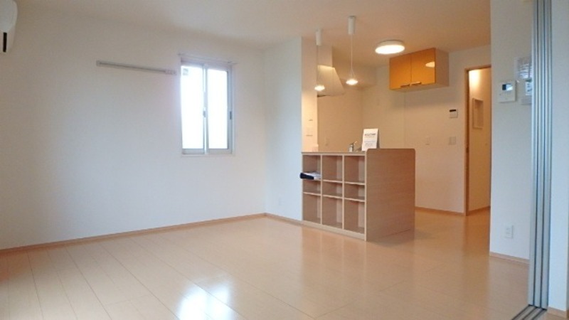 居室・リビング　図面と現状に相違がある場合には現状を優先