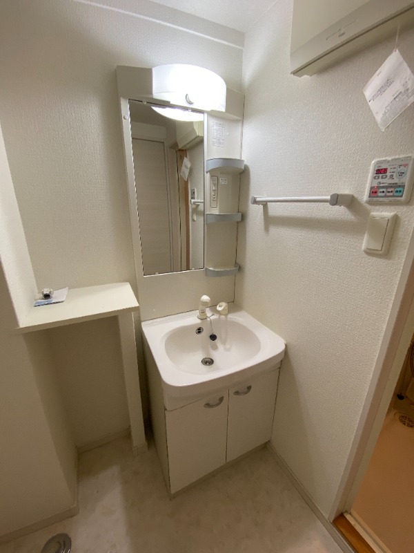 洗面設備　別号室