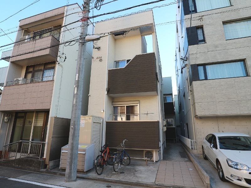 建物外観　外観　オートロック　防犯カメラ　宅配ＢＯＸ