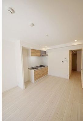 居室・リビング　こちらのリビングで趣味の時間をお楽しみください