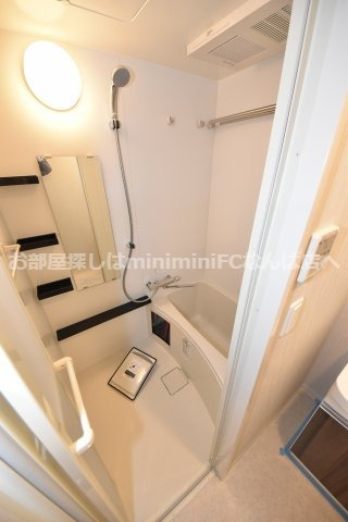 バス・シャワールーム　日々の疲れを癒すお風呂付です