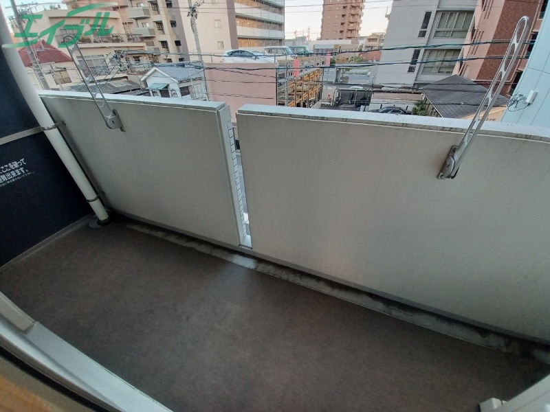 バルコニー　別部屋参考写真です。