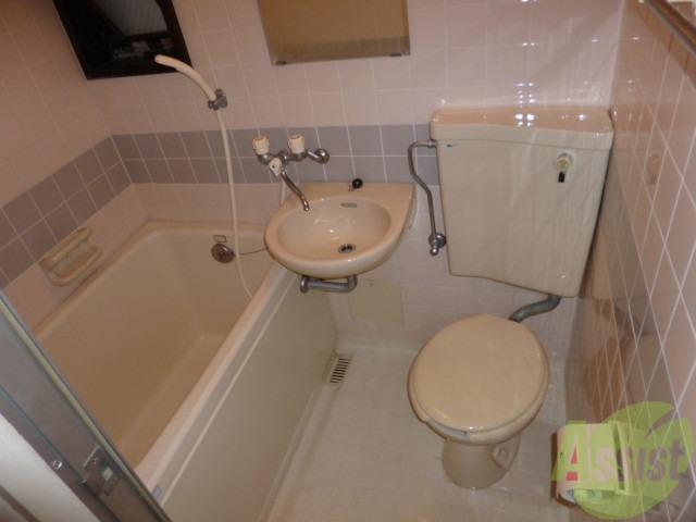 バス・シャワールーム