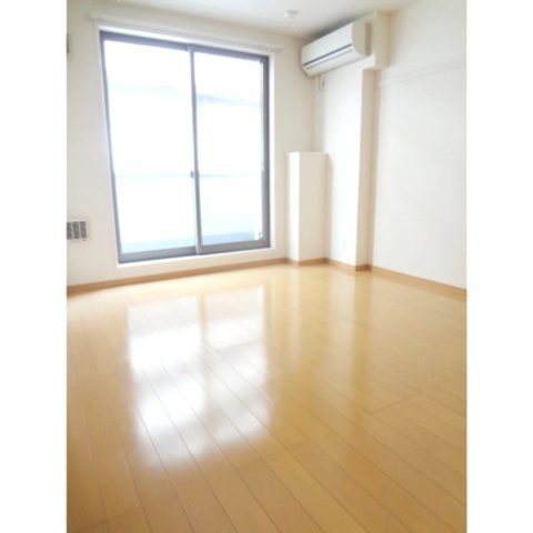 居室・リビング　同仕様