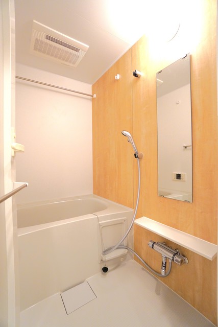 バス・シャワールーム　※写真は同タイプ住戸です。