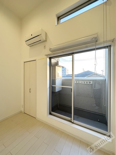 バルコニー　室内物干し完備