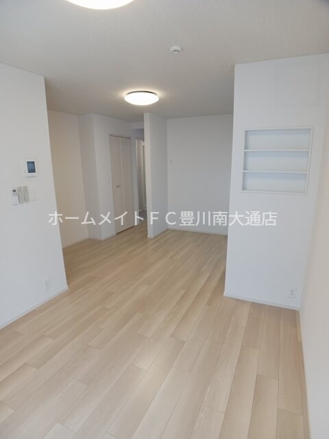 居室・リビング　同型完成モデル