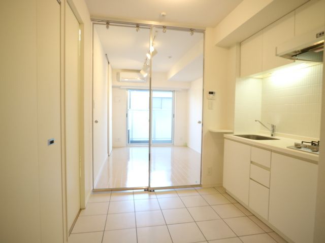 居室・リビング　☆明るいリビング☆