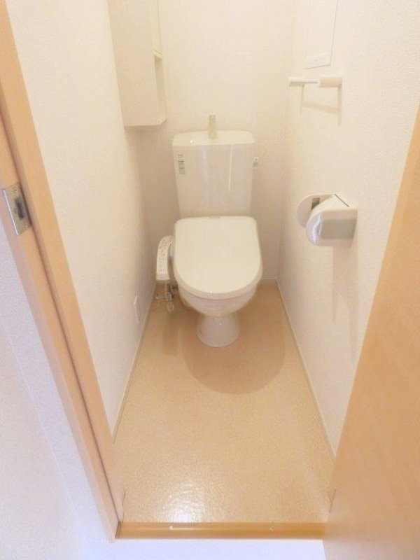 トイレ　図面と現状に相違がある場合には現状を優先