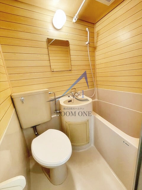 バス・シャワールーム　お風呂です。