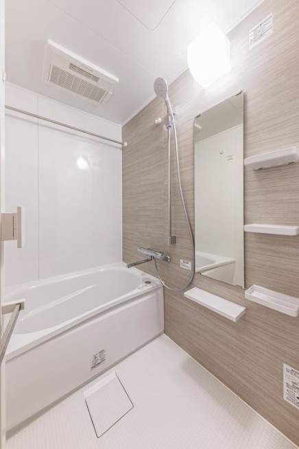 バス・シャワールーム　浴室