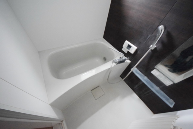 バス・シャワールーム　～一日の疲れを流しましょう～