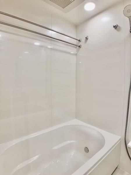 バス・シャワールーム　☆リラックスできるお風呂☆