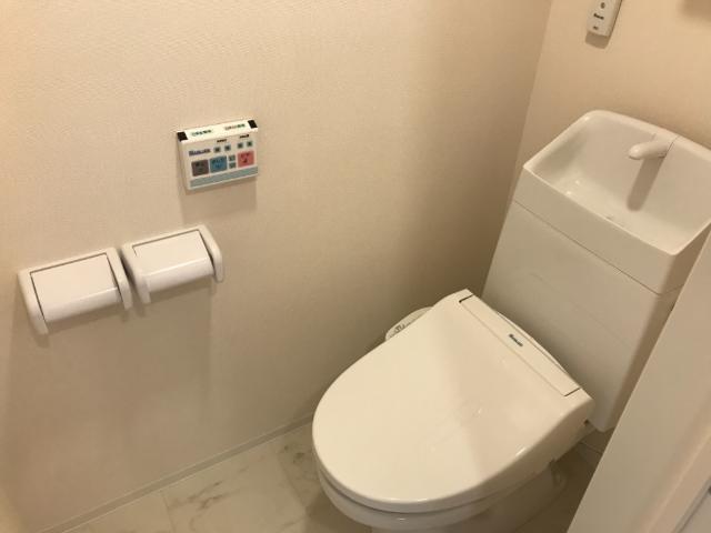 トイレ　シャワー付トイレ（イメージ）