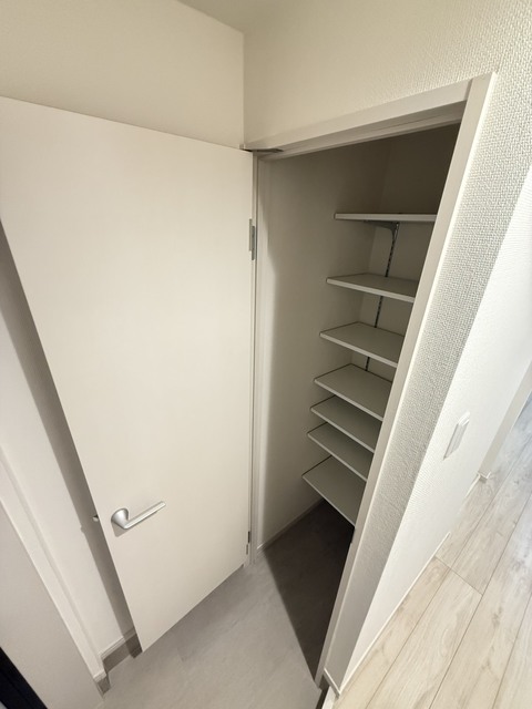 玄関　別部屋参考写真です