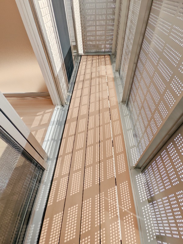 バルコニー　図面と現状に相違がある場合には現状を優先