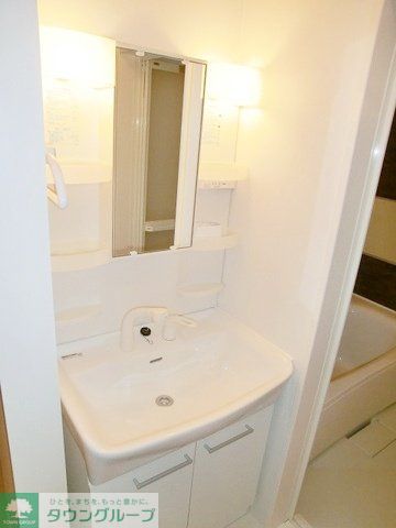 洗面設備　嬉しい独立洗面台