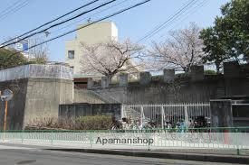 小学校　茨木市立沢池小学校（小学校）まで885m