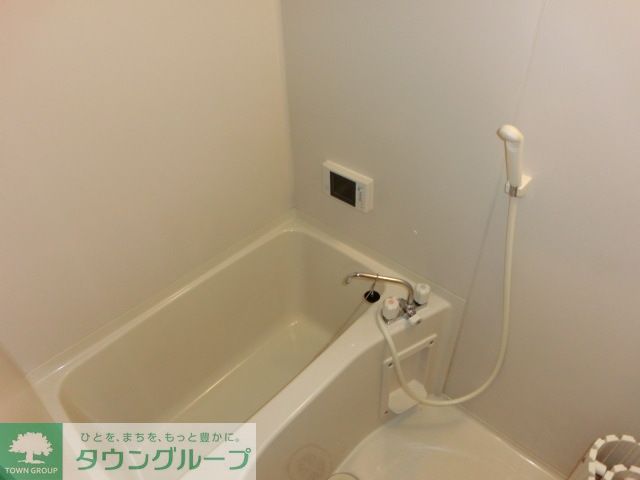 バス・シャワールーム　ＴＶ付バスルーム