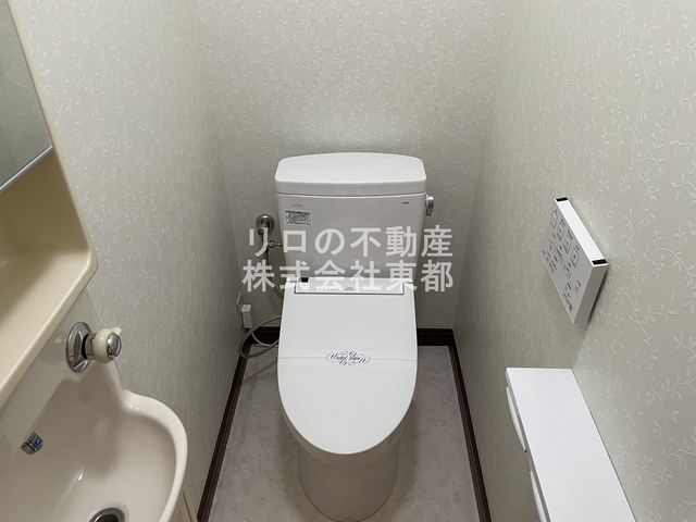 トイレ　トイレ内に手洗い場があるので便利ですね♪