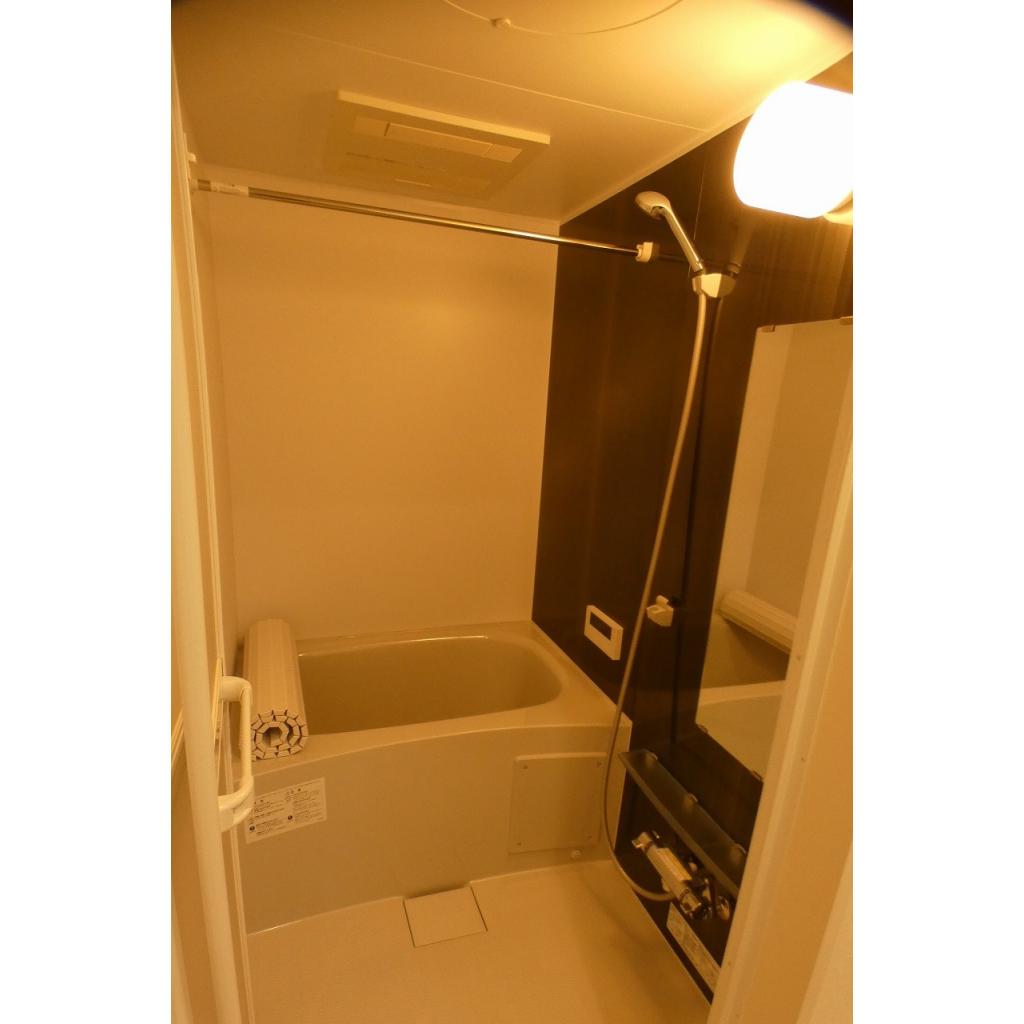 バス・シャワールーム　☆ゆったりスペース☆
