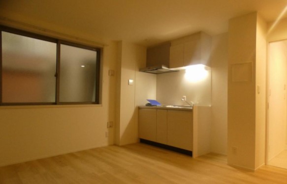 居室・リビング　★明るい居室★