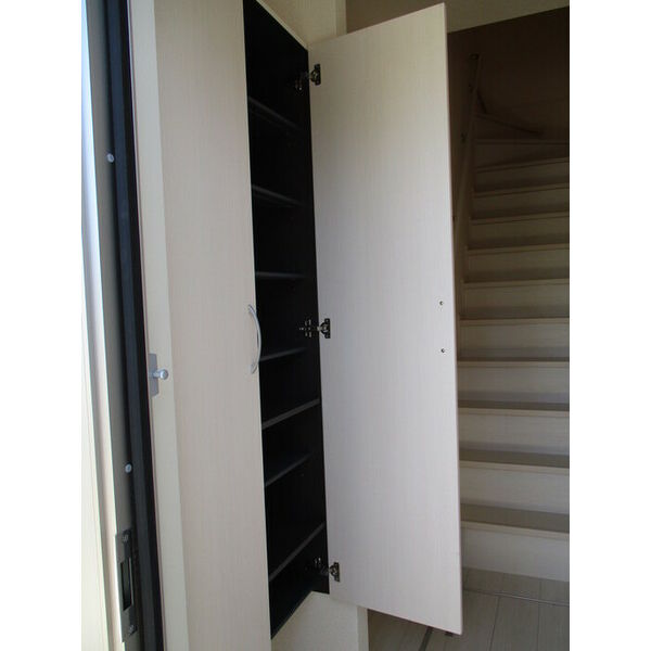 玄関　シューズクローゼット