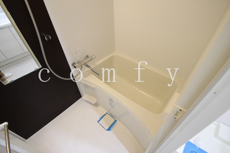 バス・シャワールーム　追炊き・浴室乾燥機付きバス