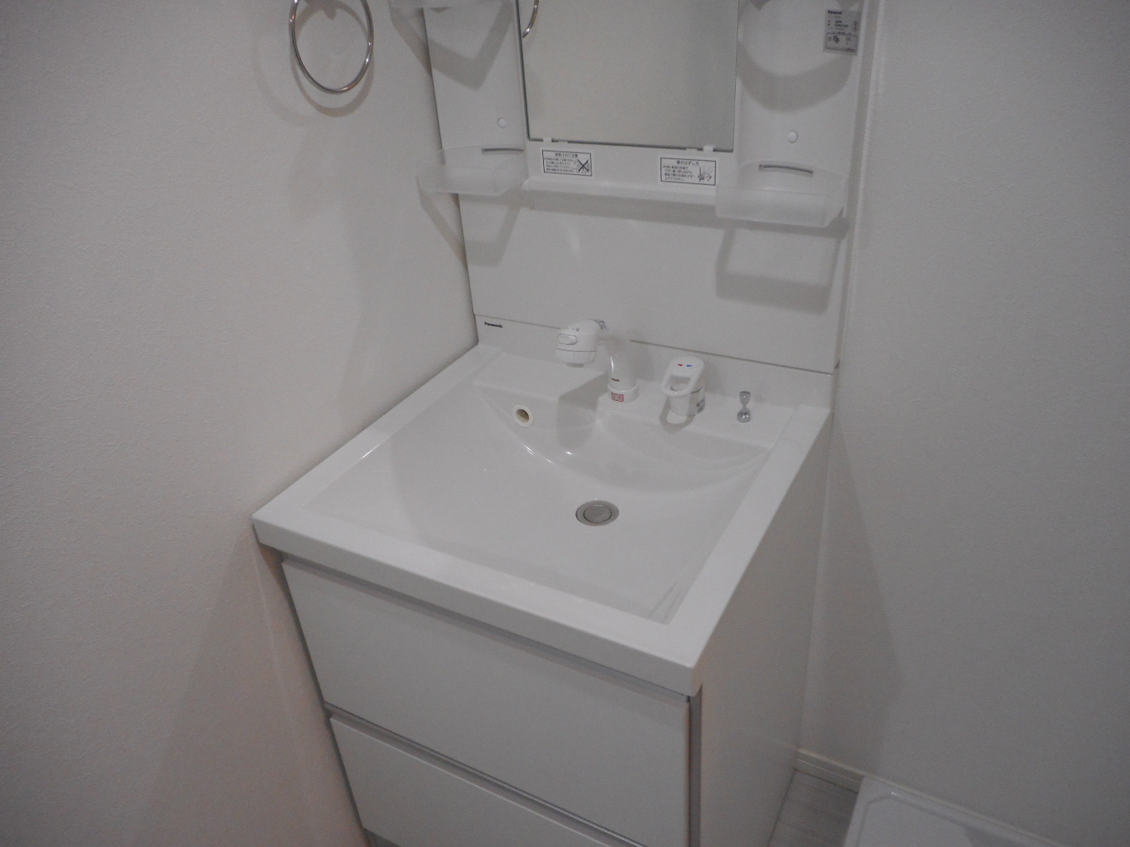 洗面設備　同タイプモデル写真