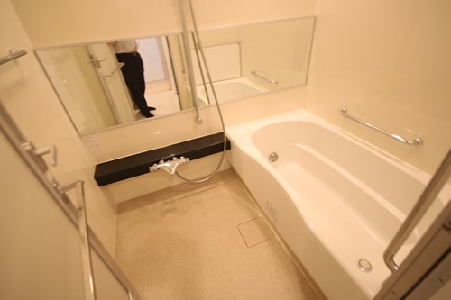 バス・シャワールーム