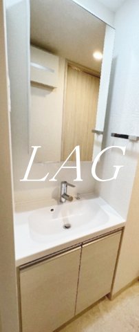 洗面設備　洗面台です。