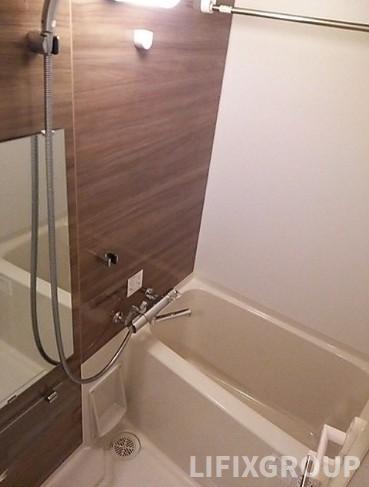 バス・シャワールーム　風呂