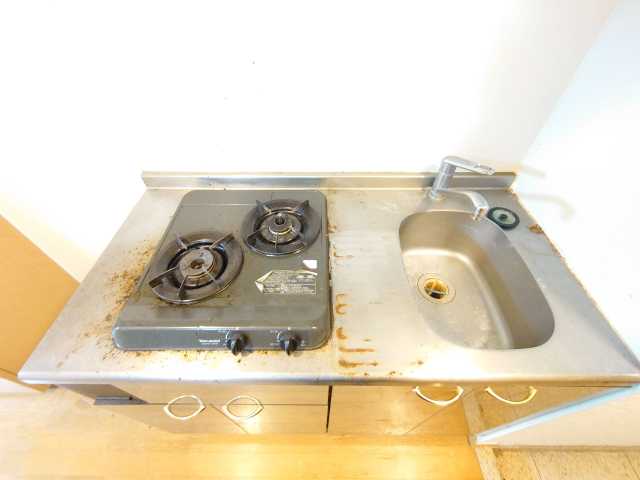 キッチン　別部屋の参考写真となります