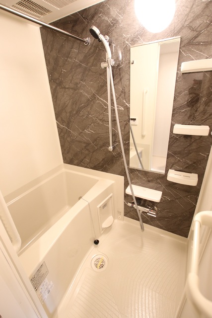 バス・シャワールーム　別室参考写真