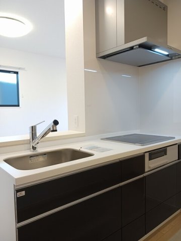 キッチン　キッチンでお料理をお楽しみください