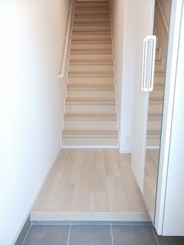 玄関　シンプルで使いやすい玄関です