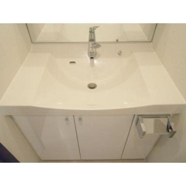 洗面設備　※写真は同タイプ住戸です。