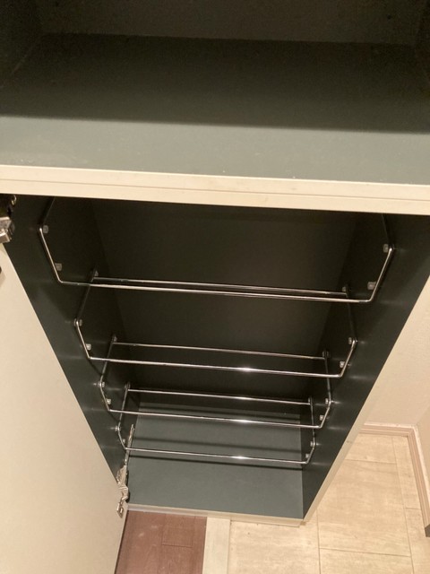 玄関　シューズBOX下段