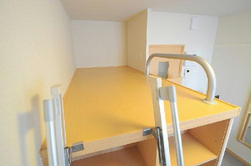 キッチン　広々したロフトで使い方は自由自在