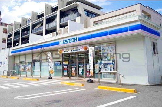 コンビニ　ローソン福岡大楠三丁目店（コンビニ）まで180m