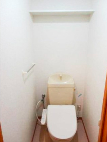 トイレ　コンパクトで使いやすいトイレです