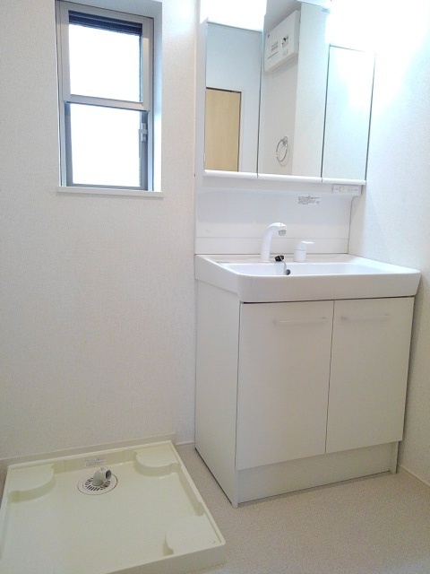 洗面設備　★忙しい朝に嬉しい独立洗面台★