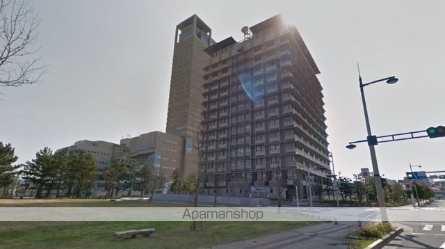 郵便局　サンポート高松郵便局（郵便局）まで478m