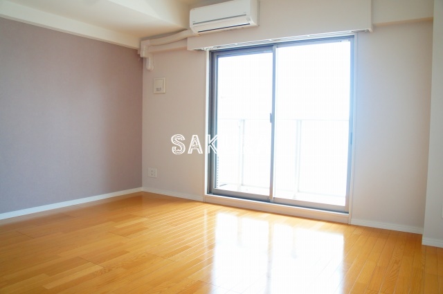 居室・リビング　開放感のあるゆったりとしたお部屋です♪