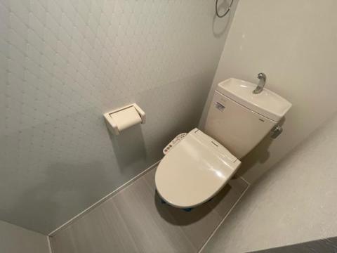 トイレ　トイレ